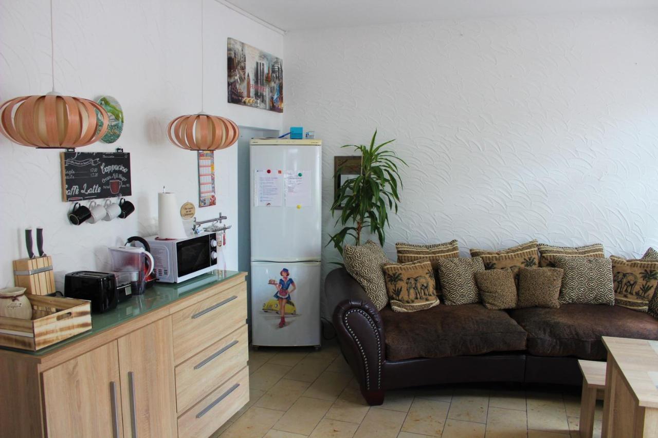 Hotel Zur Post Schwanheim Francoforte sul Meno Esterno foto