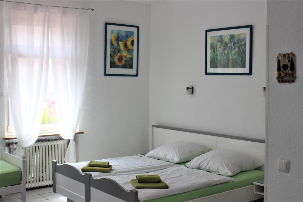 Hotel Zur Post Schwanheim Francoforte sul Meno Esterno foto