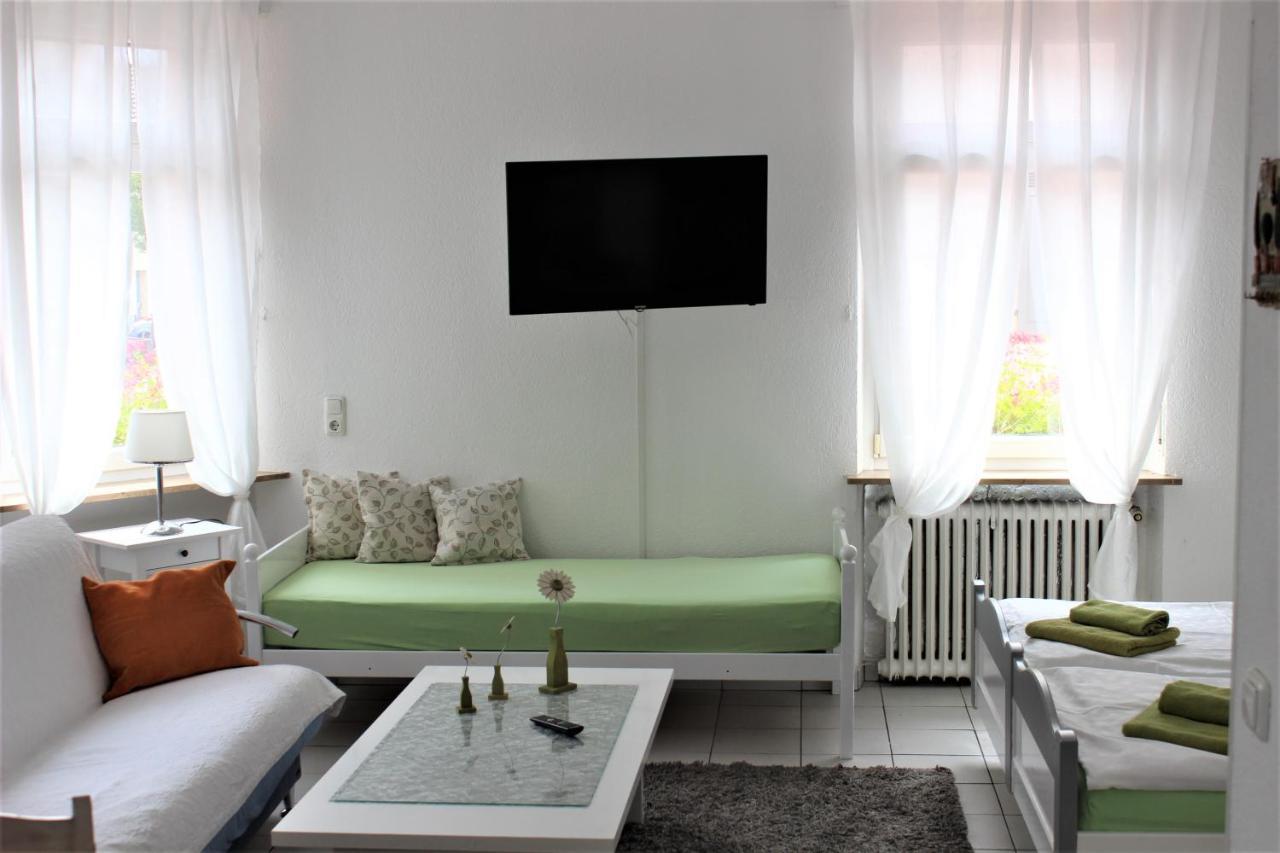 Hotel Zur Post Schwanheim Francoforte sul Meno Esterno foto